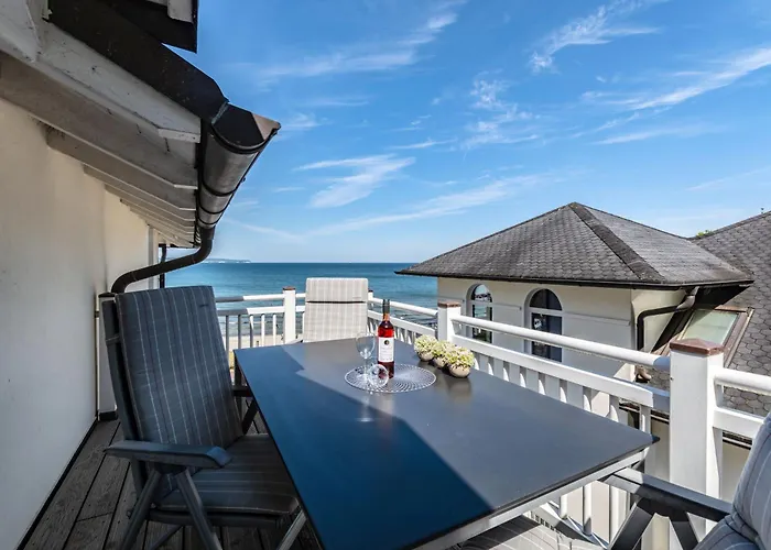 Villa Strandeck, App 7 - Direkt Am Strand, Mit Ostseeblick *